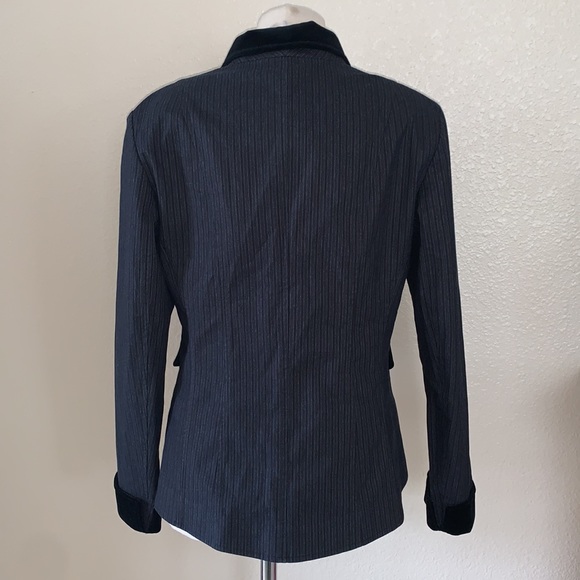 LAFAYETTE New York asymmetrical blazer - Picture 3 of 6